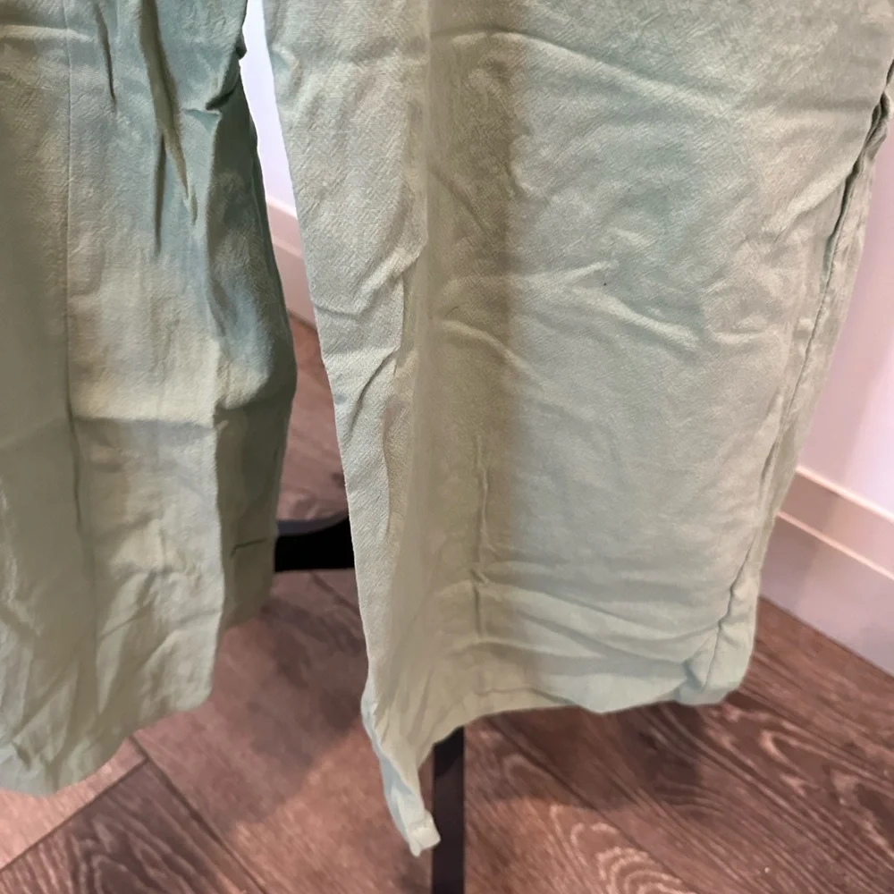 ⭐ Green Strapless Jumpsuit - Picture 3 of 9